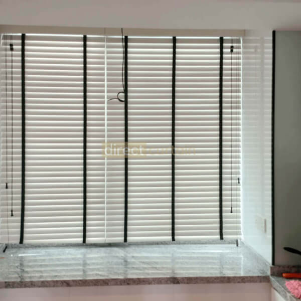 6018-50mm-Spray-paint-timber-wooden-venetian-blinds-white-with-black-tape