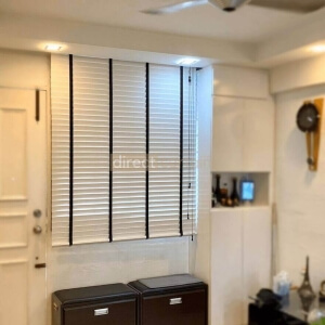 Venetian Blinds 20 using venetian blinds after