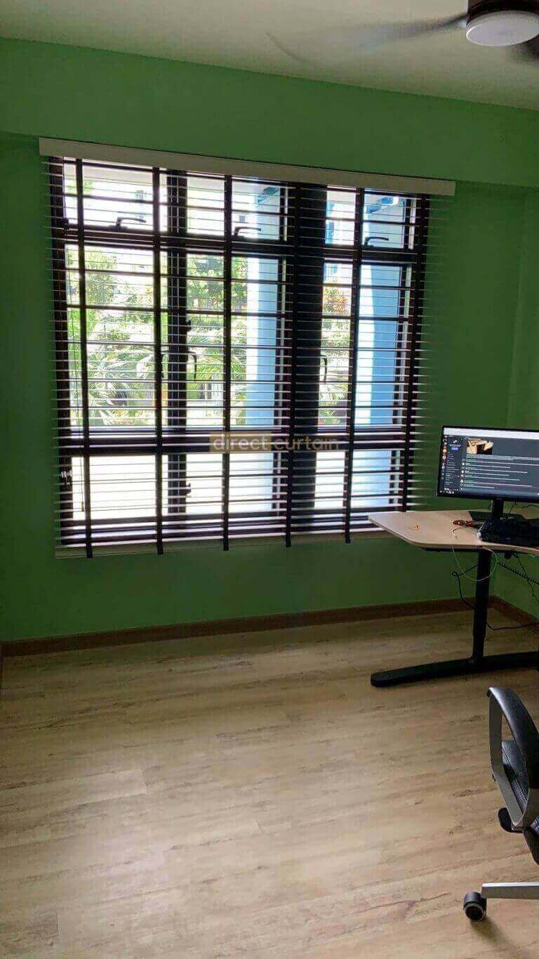 venetian blinds 0990 study room