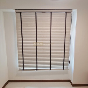 1 Loop Venetian Blind - PS 111