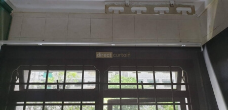 Sunscreen Roller Blind Black White in Kitchen to reduce glare