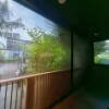 zip track blind in patio