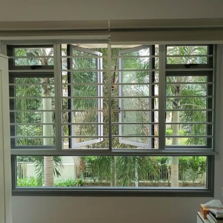 Korean Zebra Blind – Blackout Ivory